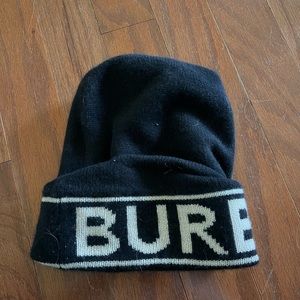 Burberry beanie